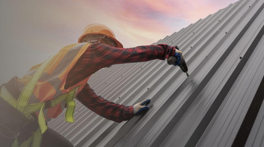 Expert Emergency Roof Repairs services in Cumbola, PA